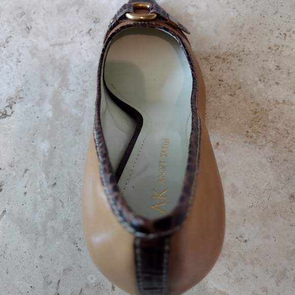 SOLD🌹Beautiful Anne Klein DEGGAS Women's Kitten Heel Brn Leather Pumps Sz 8 M - Picture 8 of 9